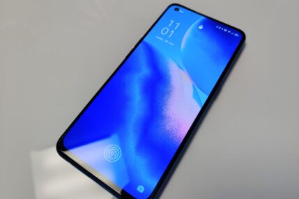 Oppo Reno 5 5G