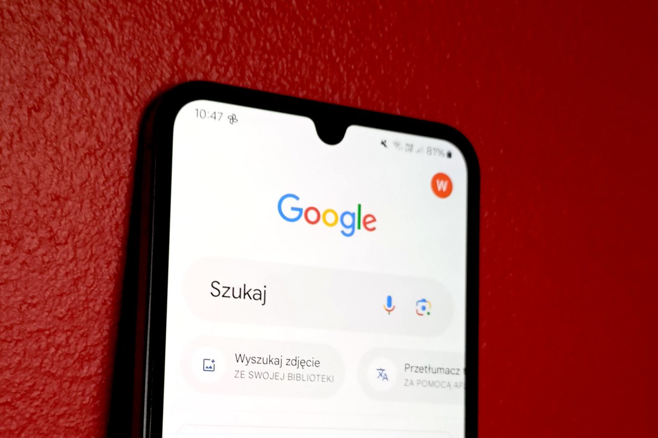 Google wyszukiwarka telefon