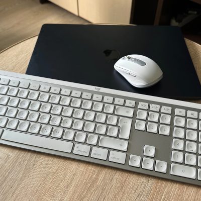 klawiatura Logitech MX Keys S i myszka Logitech MX Anywhere 3s